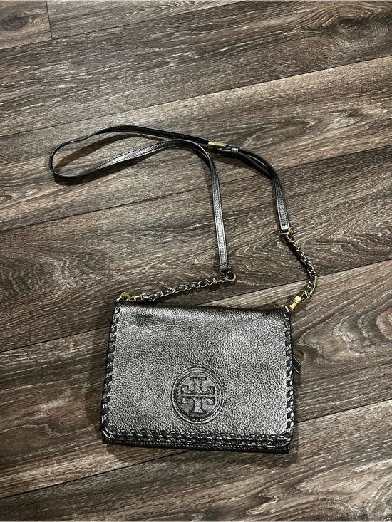 Tory Burch Handbags - Tory Burch Marion Metallic Combo Crossbody Bag